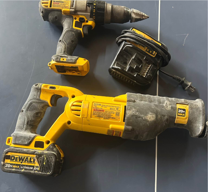 Dewalt power tools and tool box Delta - photo 1